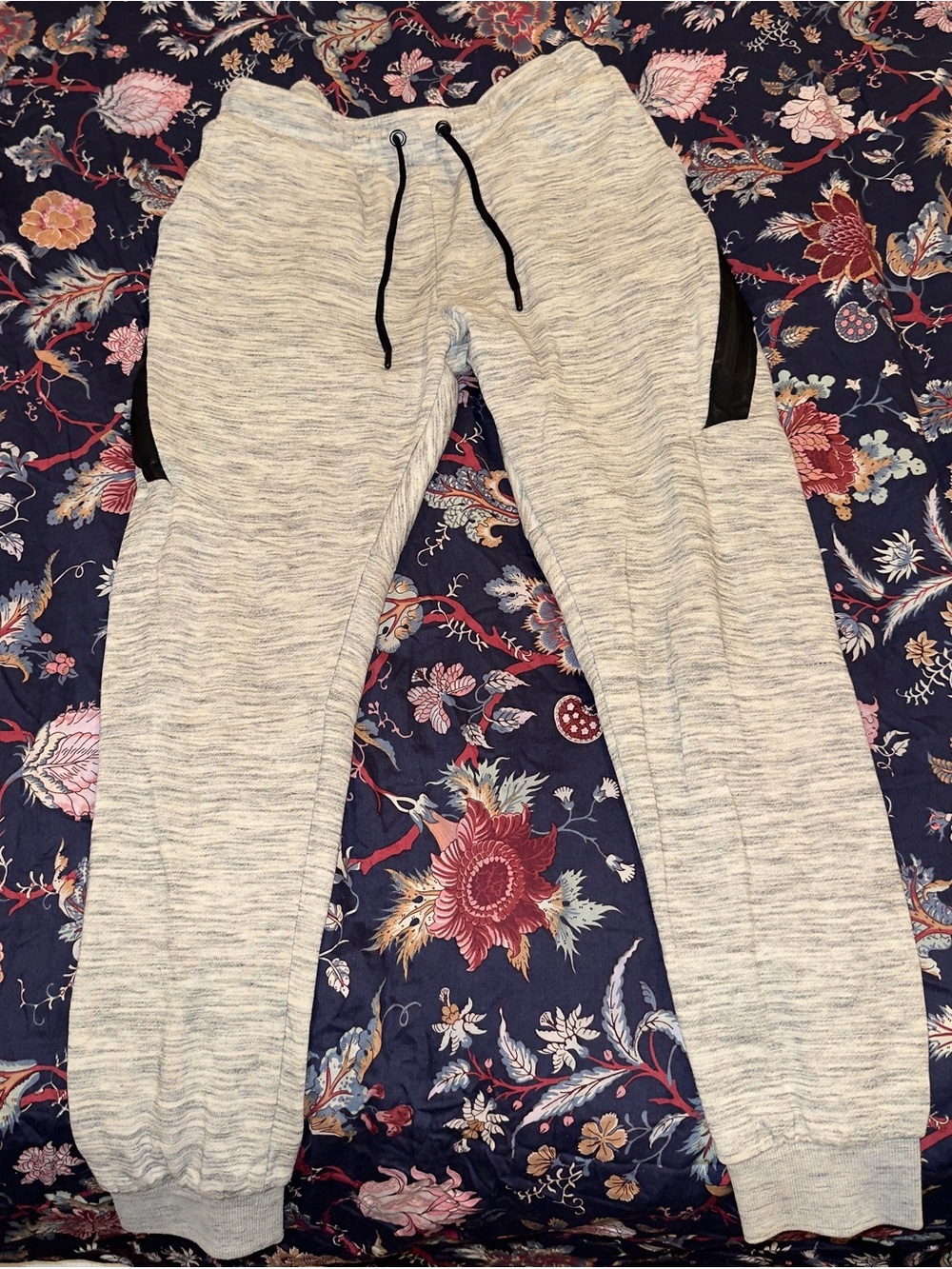 Urban Heritage Light Gray Sweatshirt with Black Logo Print